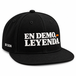 En Demo, Leyenda — Snapback Hat, Black, product angle on white background