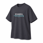 Se Marca y Se Ejecuta — Oversized Trading T-Shirt, Dark Grey, product angle on white background