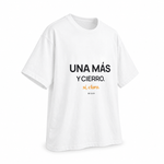 Una Más y Cierro — Oversized Trading T-Shirt, White, product angle on white background